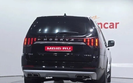 KIA Mohave I, 2022 год, 3 571 027 рублей, 4 фотография