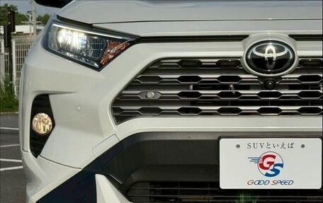 Toyota RAV4, 2021 год, 2 690 007 рублей, 9 фотография