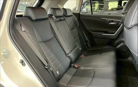 Toyota RAV4, 2021 год, 2 690 007 рублей, 16 фотография