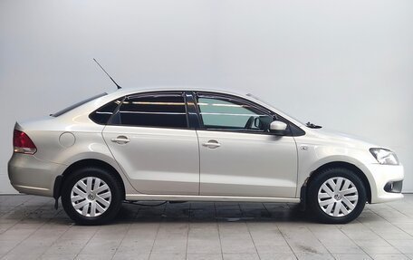 Volkswagen Polo VI (EU Market), 2010 год, 435 000 рублей, 4 фотография