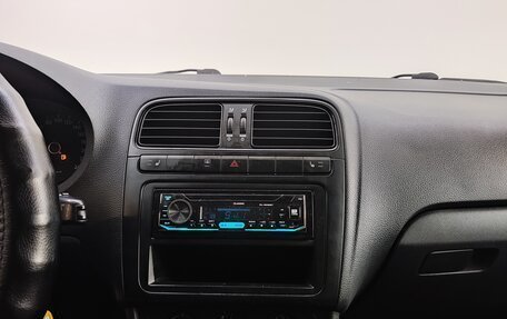 Volkswagen Polo VI (EU Market), 2010 год, 435 000 рублей, 11 фотография