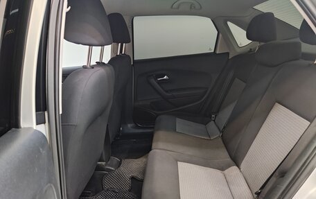 Volkswagen Polo VI (EU Market), 2010 год, 435 000 рублей, 15 фотография