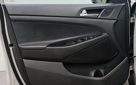 Hyundai Tucson III, 2019 год, 2 150 000 рублей, 18 фотография