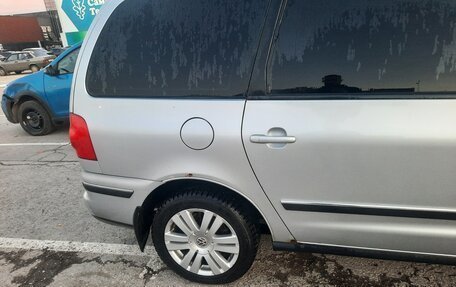 Volkswagen Sharan I рестайлинг, 2006 год, 750 000 рублей, 8 фотография