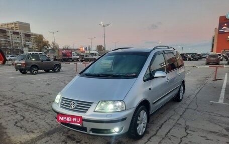 Volkswagen Sharan I рестайлинг, 2006 год, 750 000 рублей, 3 фотография