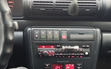 Audi A4, 1994 год, 410 000 рублей, 5 фотография