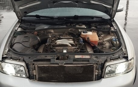 Audi A4, 1994 год, 410 000 рублей, 23 фотография