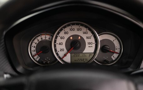 Toyota Corolla, 2012 год, 1 015 000 рублей, 13 фотография