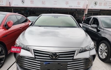 Toyota Avalon, 2022 год, 2 745 000 рублей, 2 фотография