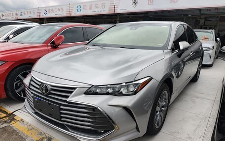 Toyota Avalon, 2022 год, 2 745 000 рублей, 3 фотография