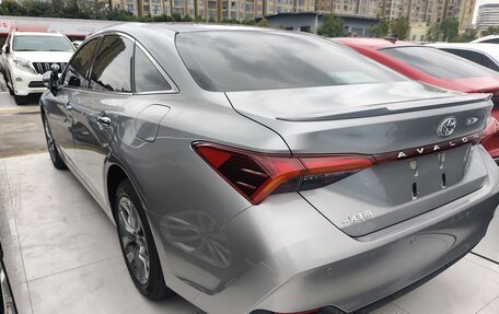 Toyota Avalon, 2022 год, 2 745 000 рублей, 5 фотография