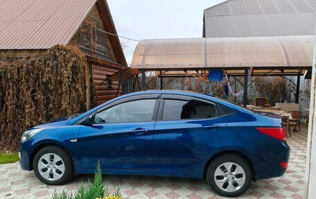 Hyundai Solaris II рестайлинг, 2014 год, 690 000 рублей, 1 фотография