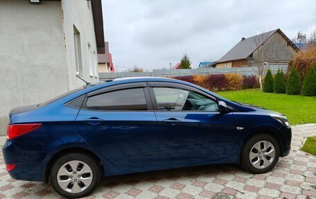 Hyundai Solaris II рестайлинг, 2014 год, 690 000 рублей, 2 фотография