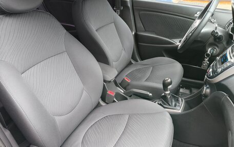 Hyundai Solaris II рестайлинг, 2014 год, 690 000 рублей, 17 фотография