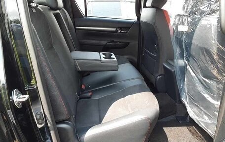 Toyota Hilux VIII, 2025 год, 5 000 000 рублей, 5 фотография