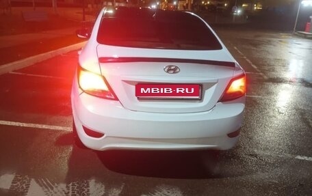 Hyundai Solaris II рестайлинг, 2014 год, 325 000 рублей, 2 фотография