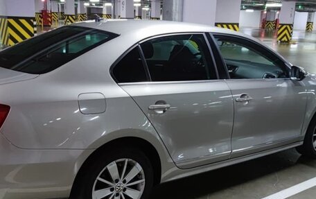 Volkswagen Jetta VI, 2017 год, 1 300 000 рублей, 3 фотография