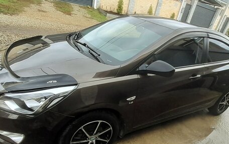 Hyundai Solaris II рестайлинг, 2014 год, 950 000 рублей, 3 фотография