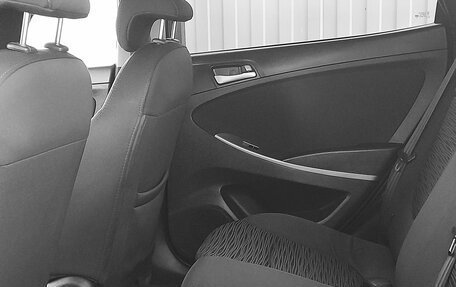 Hyundai Solaris II рестайлинг, 2014 год, 950 000 рублей, 16 фотография