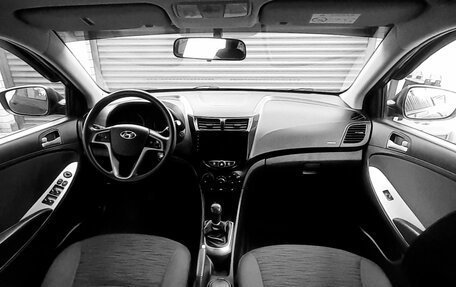 Hyundai Solaris II рестайлинг, 2014 год, 950 000 рублей, 12 фотография