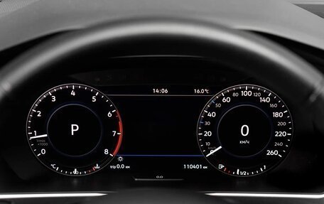 Volkswagen Tiguan II, 2018 год, 3 100 000 рублей, 7 фотография