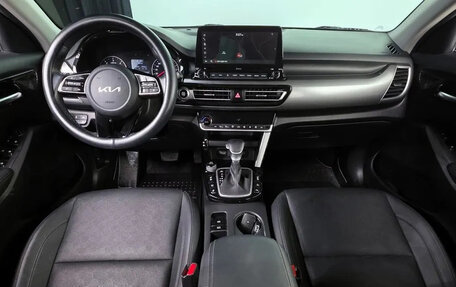 KIA Seltos I, 2021 год, 1 420 000 рублей, 8 фотография