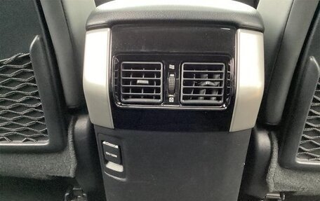 Toyota Land Cruiser Prado 150 рестайлинг 2, 2022 год, 3 670 999 рублей, 32 фотография