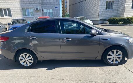 KIA Rio III рестайлинг, 2016 год, 800 000 рублей, 3 фотография