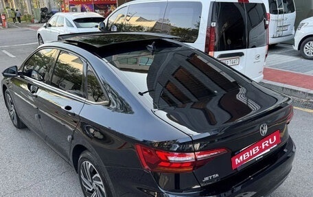 Volkswagen Jetta VII, 2021 год, 1 550 000 рублей, 6 фотография