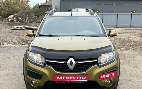 Renault Sandero II рестайлинг, 2015 год, 900 000 рублей, 3 фотография