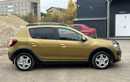 Renault Sandero II рестайлинг, 2015 год, 900 000 рублей, 7 фотография