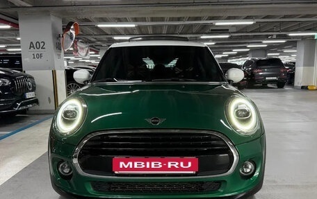 MINI Hatch, 2021 год, 1 386 027 рублей, 2 фотография