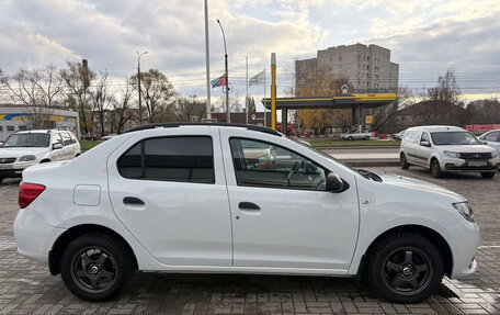 Renault Logan II, 2018 год, 760 000 рублей, 4 фотография