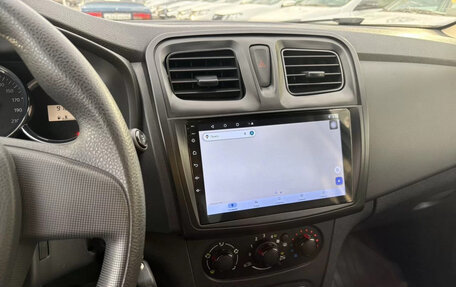 Renault Logan II, 2018 год, 760 000 рублей, 12 фотография