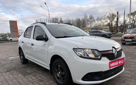 Renault Logan II, 2018 год, 760 000 рублей, 3 фотография