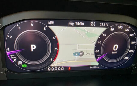 Volkswagen Tiguan II, 2022 год, 2 700 000 рублей, 13 фотография