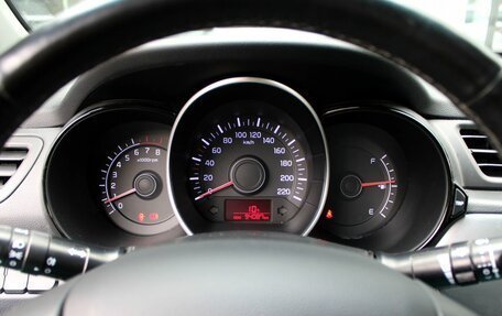 KIA Rio III рестайлинг, 2014 год, 900 000 рублей, 15 фотография