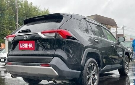 Toyota RAV4, 2022 год, 2 550 999 рублей, 4 фотография
