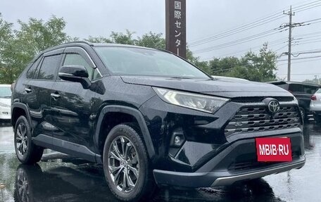 Toyota RAV4, 2022 год, 2 550 999 рублей, 3 фотография