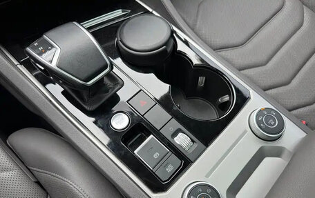 Volkswagen Touareg III, 2022 год, 4 621 111 рублей, 14 фотография