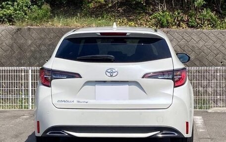 Toyota Corolla, 2021 год, 1 345 000 рублей, 5 фотография