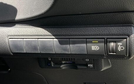 Toyota Corolla, 2021 год, 1 345 000 рублей, 16 фотография