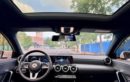 Mercedes-Benz A-Класс, 2021 год, 1 820 000 рублей, 4 фотография