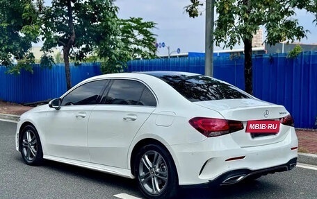 Mercedes-Benz A-Класс, 2021 год, 1 820 000 рублей, 10 фотография