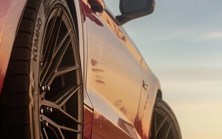 Ford Mustang VI рестайлинг, 2021 год, 6 100 000 рублей, 3 фотография