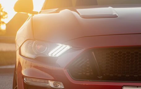 Ford Mustang VI рестайлинг, 2021 год, 6 100 000 рублей, 5 фотография