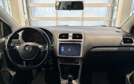 Volkswagen Polo VI (EU Market), 2016 год, 849 000 рублей, 11 фотография