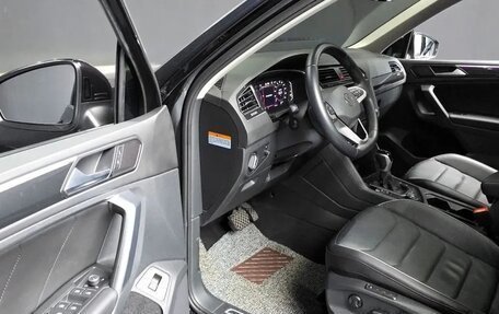 Volkswagen Tiguan II, 2022 год, 3 780 469 рублей, 4 фотография