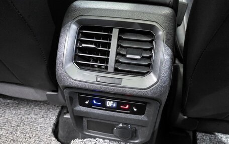 Volkswagen Tiguan II, 2022 год, 3 780 469 рублей, 11 фотография