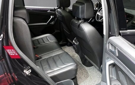 Volkswagen Tiguan II, 2022 год, 3 780 469 рублей, 9 фотография